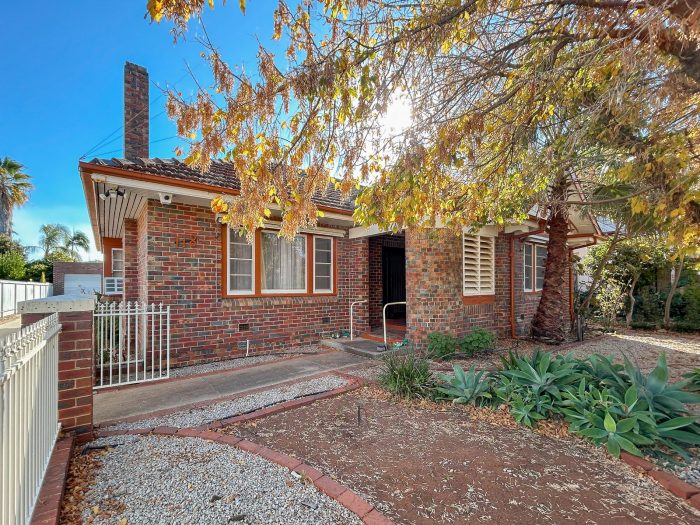 118 Victoria St, Kerang VIC 3579, Australia