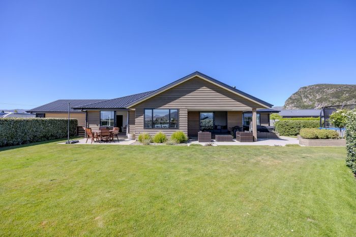 1 Mallard Street, Albert Town, Wanaka, Otago, 9305, New Zealand