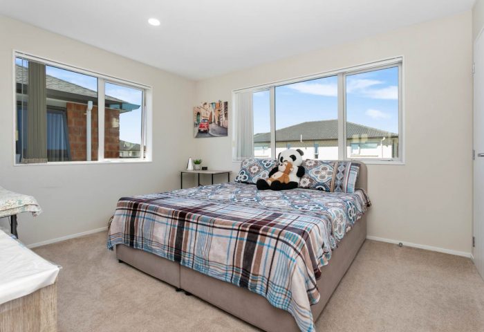 44 Charlestown Drive, Flat Bush, Manukau City, Auckland, 2019, New Zealand