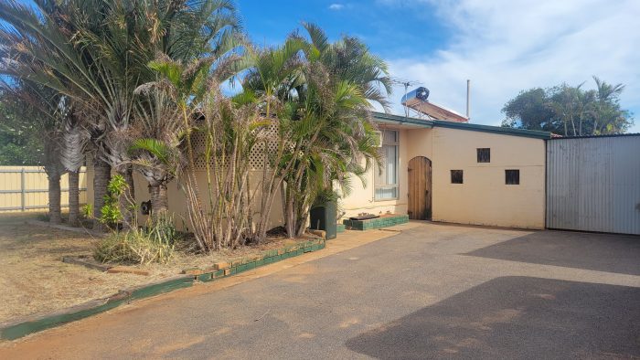 95 Gascoyne Rd, East Carnarvon WA 6701, Australia