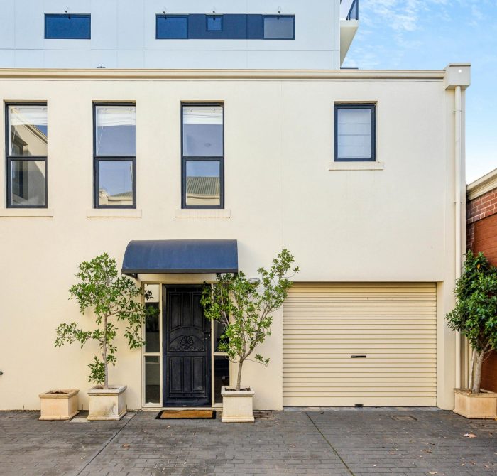 Unit 3/21 Harriett St, Adelaide SA 5000, Australia