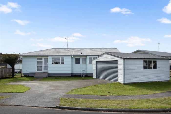 18 Melanie Court, Dinsdale, Hamilton, Waikato, 3204, New Zealand