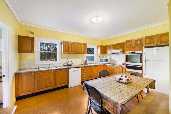 611 Kyola Rd, Kulnura NSW 2250, Australia
