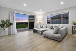 22 Cyprus Place, Fitzherbert, Palmerston North, Manawatu / Whanganui, 4410, New Zealand