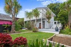 18B Formby Avenue, Point Chevalier, Auckland, 1022, New Zealand