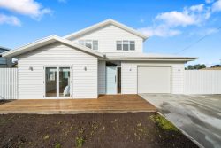 2 Balemo St, South Arm TAS 7022, Australia