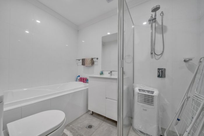 Unit 1/71 Faunce St W, Gosford NSW 2250, Australia