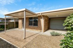 Unit 7/11 Ash St, Aberfoyle Park SA 5159, Australia