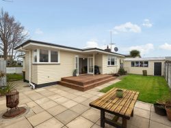 4 Dover Road, Saint Andrews, Hamilton, Waikato, 3200, New Zealand