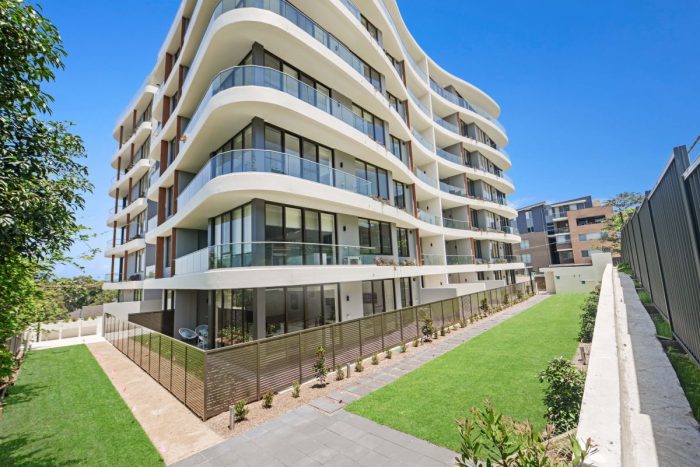 Unit 309/2 Wilhelmina St, Gosford NSW 2250, Australia