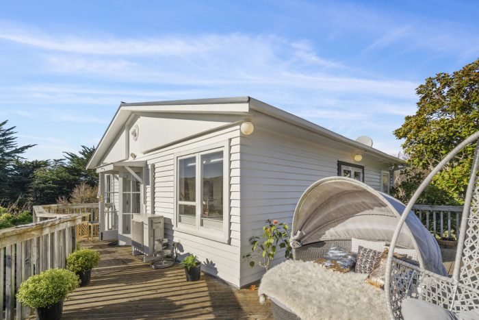 78 Grays Road, Camborne, Porirua, Wellington, 5026, New Zealand