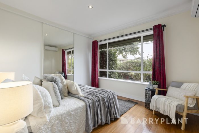 271 Grimshaw St, Watsonia VIC 3087, Australia