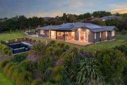 25 Riverstone Drive, Welcome Bay, Tauranga, Bay Of Plenty, 3112, New Zealand