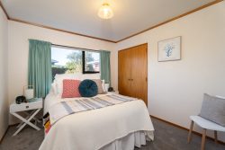 8 Maywood Grove, Churton Park, Wellington, 6037, New Zealand