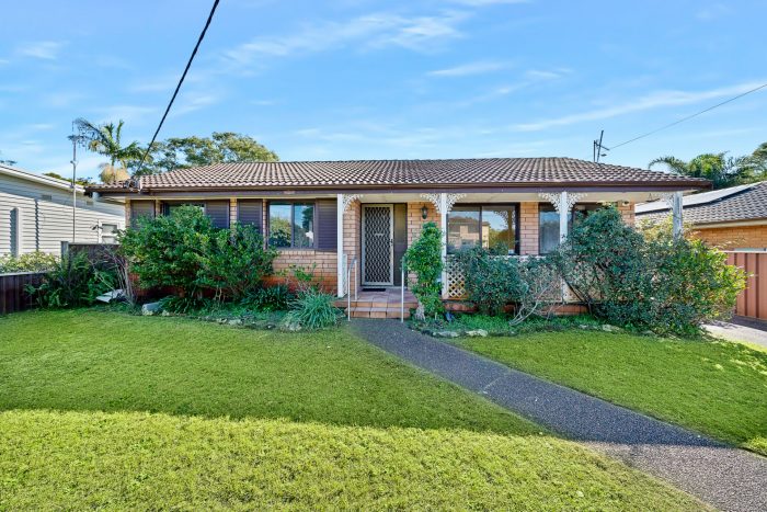 113 Paton St, Woy Woy NSW 2256, Australia