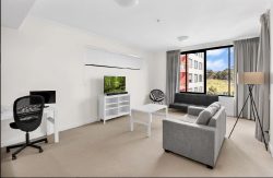 Unit 413/8 Roland St, Rouse Hill NSW 2155, Australia