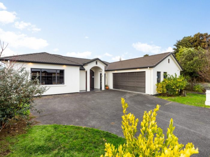 30 Sandwich Road, Saint Andrews, Hamilton, Waikato, 3200, New Zealand