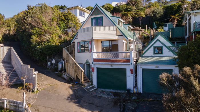 15 Te Kiteroa Grove, Churton Park, Wellington, 6037, New Zealand