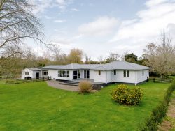 2 Kowhai Drive, Cambridge, Waipa, Waikato, 3434, New Zealand