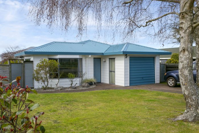 2/65 Acacia Bay Road, Nukuhau, Taupo, Waikato, 3330, New Zealand