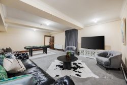 27 Bamfield Cl, Templestowe VIC 3106, Australia