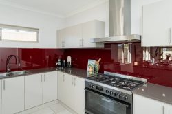 7 Gore Pl, Hillarys WA 6025, Australia