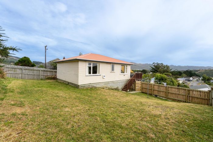 11 Dorset Grove, Cannons Creek, Porirua, Wellington, 5024, New Zealand