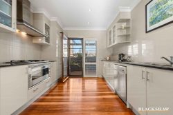 6 Glossop Cres, Campbell ACT 2612, Australia