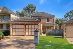 8 Keefers Glen, Mardi NSW 2259, Australia