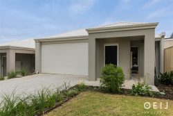 13B Stone Ct, Kardinya WA 6163, Australia