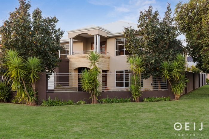 20 Torridon St, Ardross WA 6153, Australia