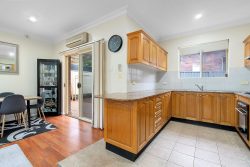 Unit 6/10 Preddys Rd, Bexley NSW 2207, Australia