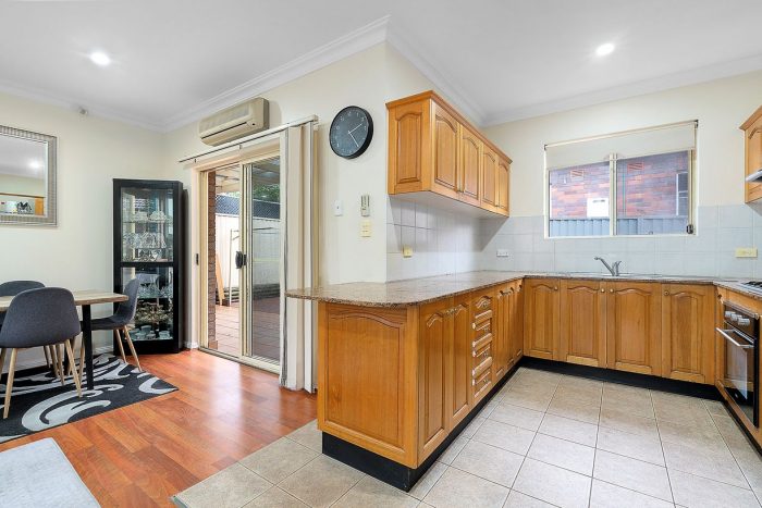 Unit 6/10 Preddys Rd, Bexley NSW 2207, Australia