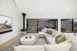 5 Red Deer Rise, Kelvin Heights, Queenstown-Lakes, Otago, 9300, New Zealand