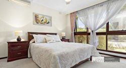 69 Camelot Dr, Glen Waverley VIC 3150, Australia