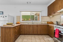 33 Dinnell St, Sunshine West VIC 3020, Australia