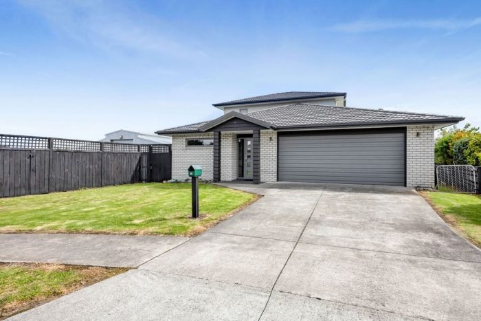 15/17 Ponderosa Place, Opunake, South Taranaki, Taranaki, 4616, New Zealand