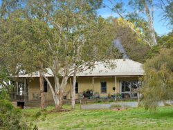 6235 Henty Hwy, Branxholme VIC 3302, Australia