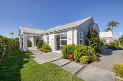 14 Montiicola Drive, Papamoa, Tauranga, Bay Of Plenty, 3118, New Zealand