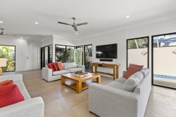 Unit 7/14 Millington Rd, Cable Beach WA 6726, Australia