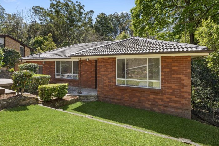 10 Argyll Pl, Cheltenham NSW 2119, Australia