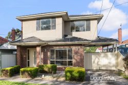 2/16 Yewers St, Sunshine VIC 3020, Australia