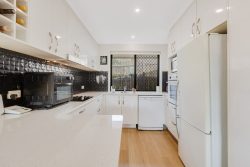 Unit 2/51 Kildare Dr, Banora Point NSW 2486, Australia