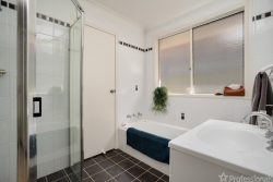 3A Mahogany Ct, Orange NSW 2800, Australia