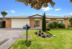 24 Castlehill Court, Wattle Downs, Manukau City, Auckland, 2103, New Zealand