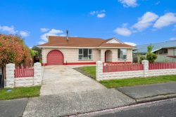 19 Cherry Drive, Mosgiel, Dunedin, Otago, 9024, New Zealand