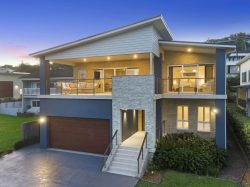 123 Del Rio Dr, Copacabana NSW 2251, Australia