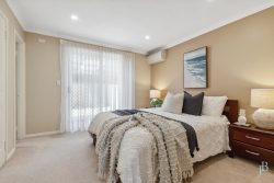 Unit 1/94 Welwyn Ave, Salter Point WA 6152, Australia