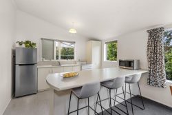 1 Ian Place, Bishopdale, Christchurch City, Canterbury, 8053, New Zealand