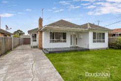 9 Ford Ave, Sunshine North VIC 3020, Australia